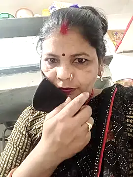 Snapshot of Riyaa-Devi chatting on 01.29.25 Riyaa-Devi online show from 01.29.25