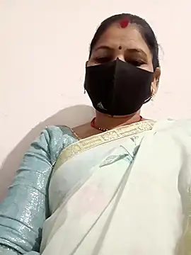 Snapshot of Riyaa-Devi chatting on 02.02.25 Riyaa-Devi online show from 02.02.25