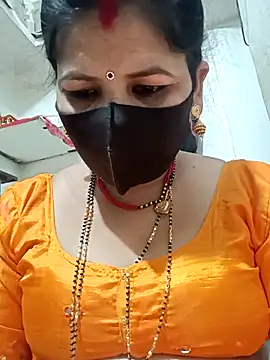 Snapshot of Riyaa-Devi chatting on 02.19.25 Riyaa-Devi online show from 02.19.25
