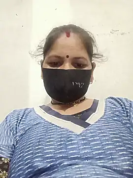 Snapshot of Riyaa-Devi chatting on 07.13.26 Riyaa-Devi online show from 07.13.26