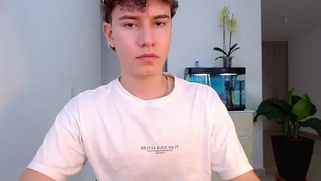 adrian morelly online show from 12.02.24