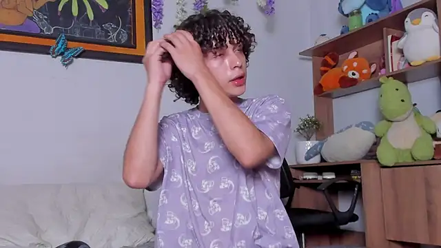 Cherry boy 18 online show from 02.20.25