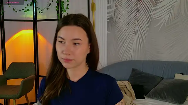 Snapshot of Marie_Diaze chatting on 06.15.26 Marie Diaze online show from 06.15.26
