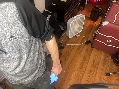 Snapshot of leanjamesdean chatting on 03.08.26 leanjamesdean online show from 03.08.26