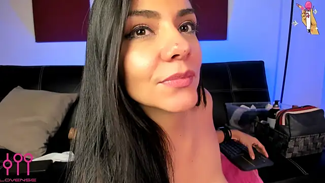 Samara Kim online show from 01.12.25