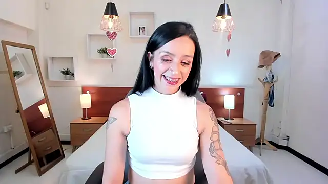 Kristen Garner online show from 02.27.25