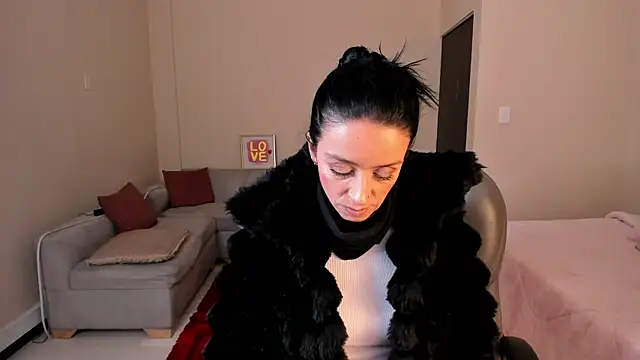 Snapshot of Kristen_Garner chatting on 05.23.26 Kristen Garner online show from 05.23.26