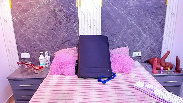 Snapshot of AndreaFletcher chatting on 03.07.26 AndreaFletcher online show from 03.07.26