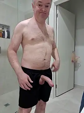 MichOxxford online show from 10.02.25