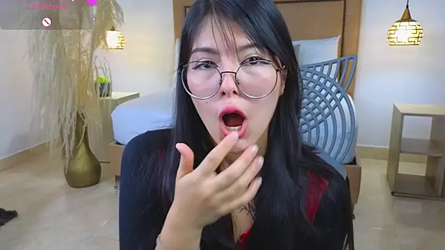 riley sierra online show from 02.10.25