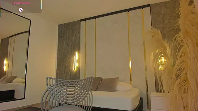 riley sierra online show from 09.23.25