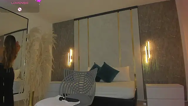 Snapshot of riley_sierra chatting on 03.05.26 riley sierra online show from 03.05.26