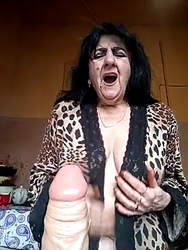 Lovely Lori online show from 04.27.26