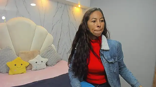 Rosalinda Cortez online show from 12.19.24