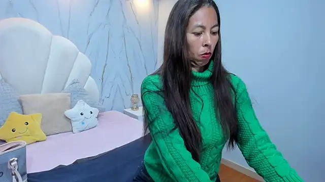 Rosalinda Cortez online show from 12.26.24