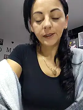 bruneta sexy23 online show from 02.03.25