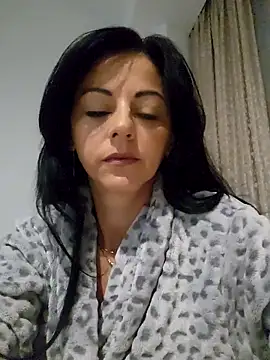 bruneta sexy23 online show from 11.19.25