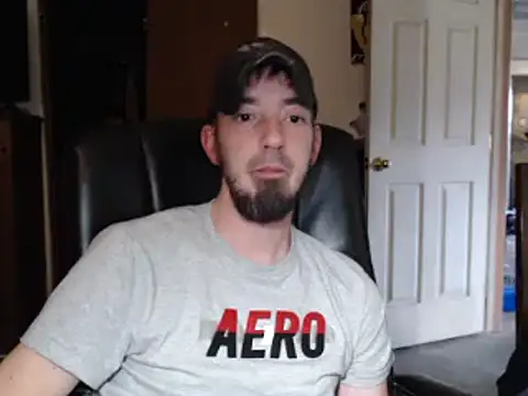 Snapshot of pensguy30 chatting on 12.29.24 pensguy30 online show from 12.29.24