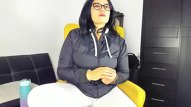 adriana71 online show from 07.06.26