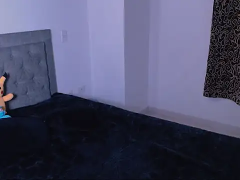 Snapshot of diana__34 chatting on 09.20.25 diana 34 online show from 09.20.25