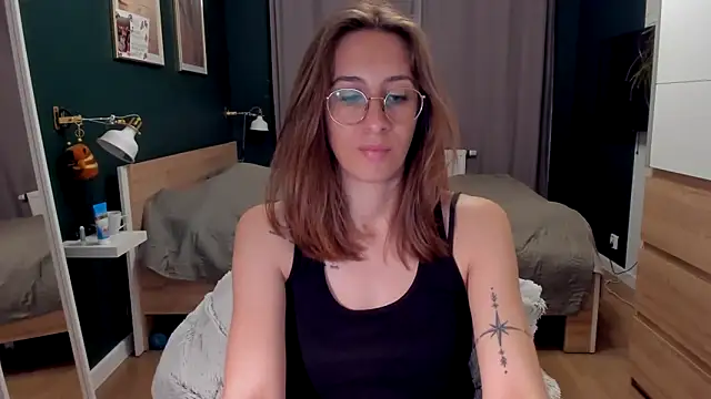 DesireMore90 online show from 04.23.26