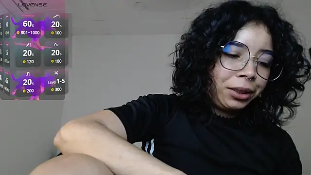 Putaku San online show from 10.07.25