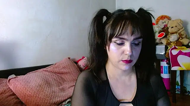 collette beaufoy  online show from 04.26.26