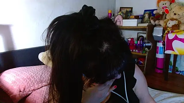 collette beaufoy  online show from 05.04.26