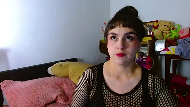 collette beaufoy  online show from 06.03.26