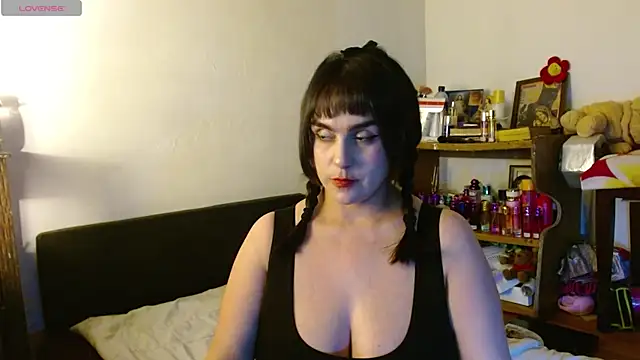 collette beaufoy  online show from 08.05.26