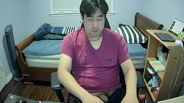 Snapshot of Koreanboy171 chatting on 03.25.26 Koreanboy171 online show from 03.25.26