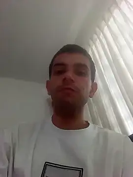 Snapshot of dreiico chatting on 05.12.26 dreiico online show from 05.12.26