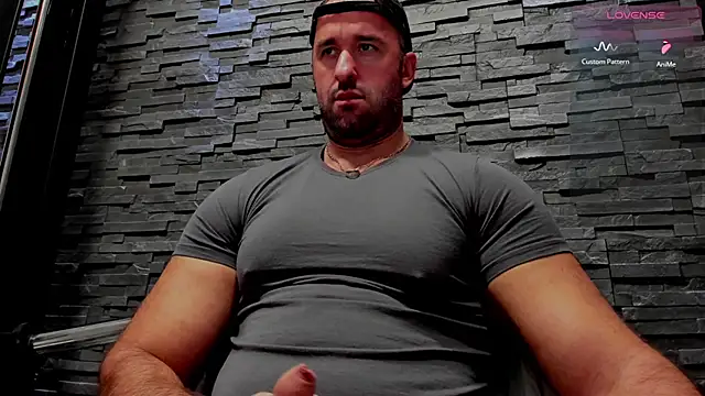 Snapshot of David_Big_Daddy chatting on 11.02.25 David Big Daddy online show from 11.02.25