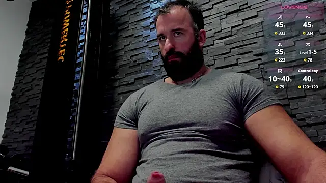 Snapshot of David_Big_Daddy chatting on 01.08.26 David Big Daddy online show from 01.08.26