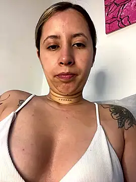 Snapshot of marthina_thompsson chatting on 01.09.26 marthina thompsson online show from 01.09.26