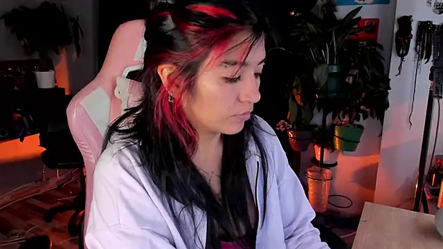 Snapshot of annie_walker6 chatting on 02.07.26 annie walker6 online show from 02.07.26