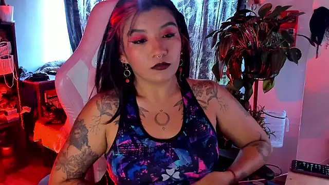 Snapshot of annie_walker6 chatting on 03.25.26 annie walker6 online show from 03.25.26