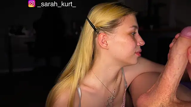 Snapshot of sarah_kurt chatting on 05.18.26 sarah kurt online show from 05.18.26