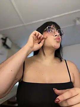 Lia flowers online show from 03.23.26