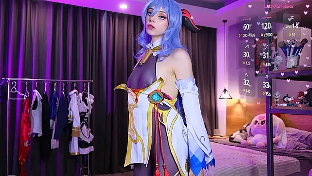 HolliWould  online show from 02.17.26