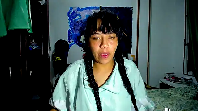 AmaraRoberts420 online show from 05.14.26
