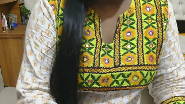 esita 1212 online show from 02.13.26