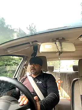 Dick 6inches online show from 10.25.25