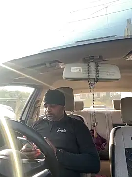 Dick 6inches online show from 03.03.26