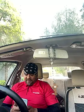 Dick 6inches online show from 03.04.26