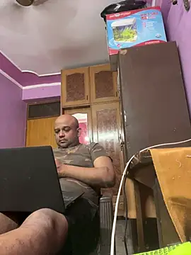 Dick 6inches online show from 04.21.26