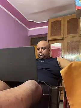Snapshot of Dick_6inches chatting on 06.08.26 Dick 6inches online show from 06.08.26
