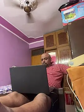 Snapshot of Dick_6inches chatting on 06.17.26 Dick 6inches online show from 06.17.26