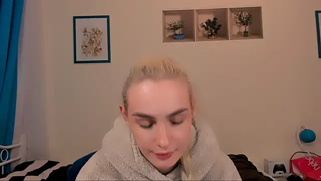 OliviaKisss online show from 04.19.26
