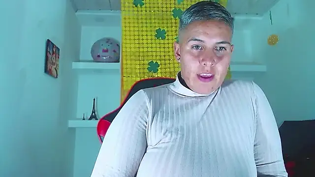 Snapshot of Yessi_rousse chatting on 03.18.25 Yessi rousse online show from 03.18.25